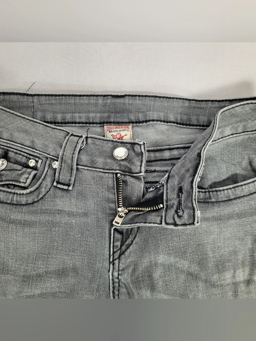 True Religion Jeans Gray Skinny Leg Size 29